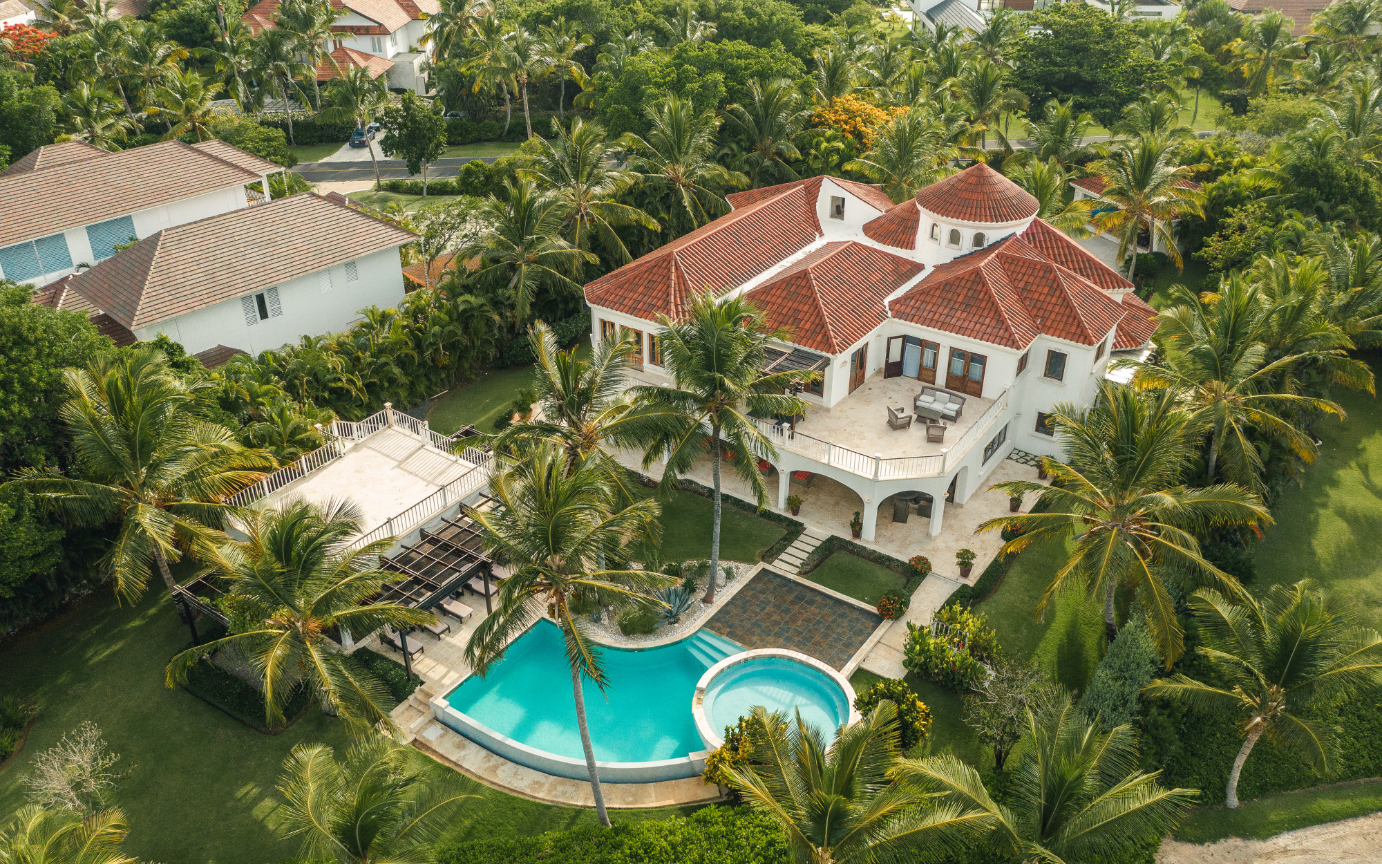 Arrecife 23 | 4 Bedroom Oceanview Villa in Punta Cana Resort