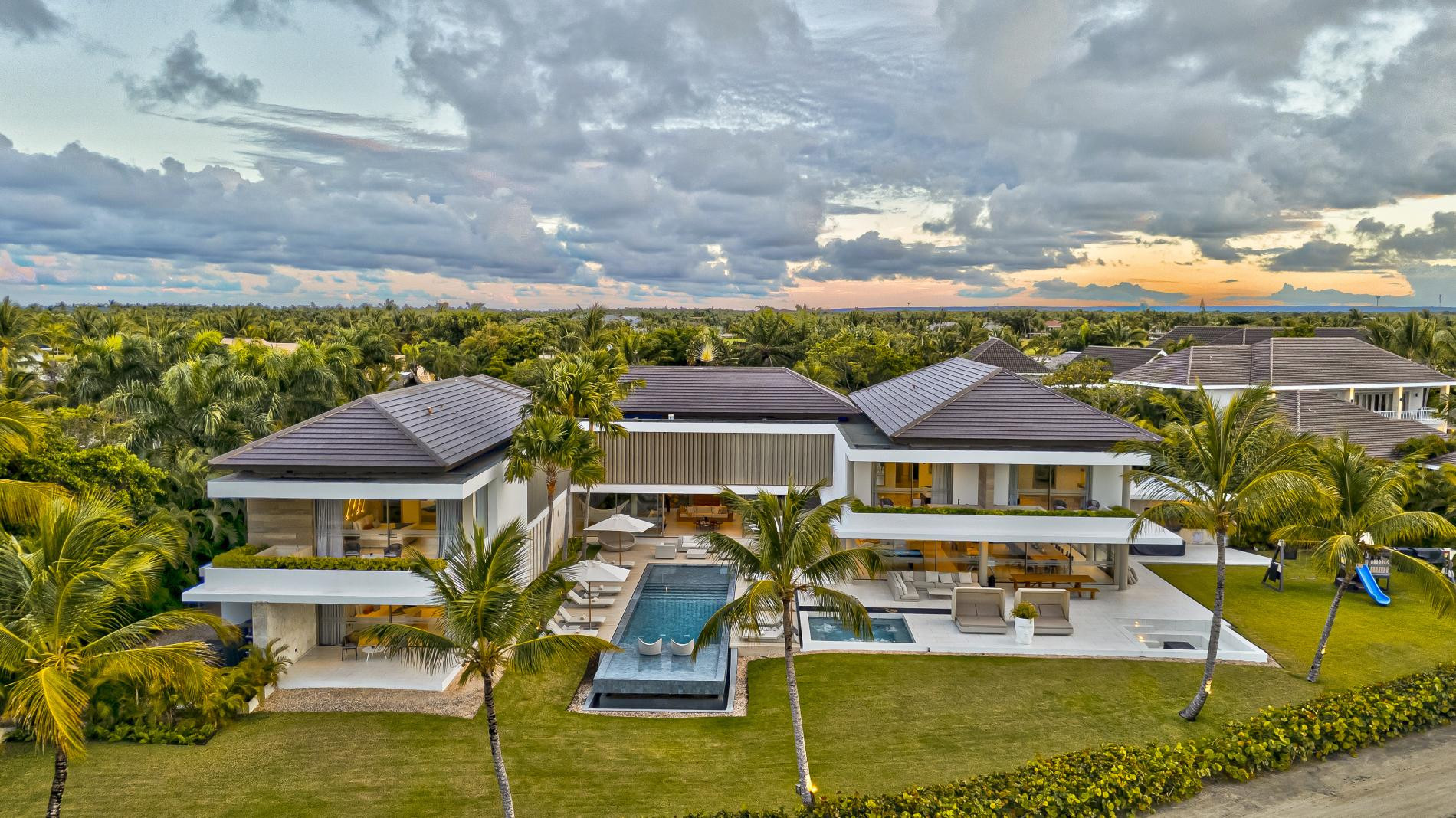 Arrecife Royale | Villa de 9 habitaciones en Punta Cana Resort
