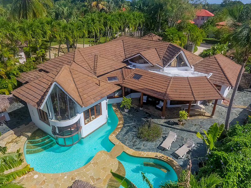 Villa Xanadu | 3 Bedroom Contemporary Caribbean Home
