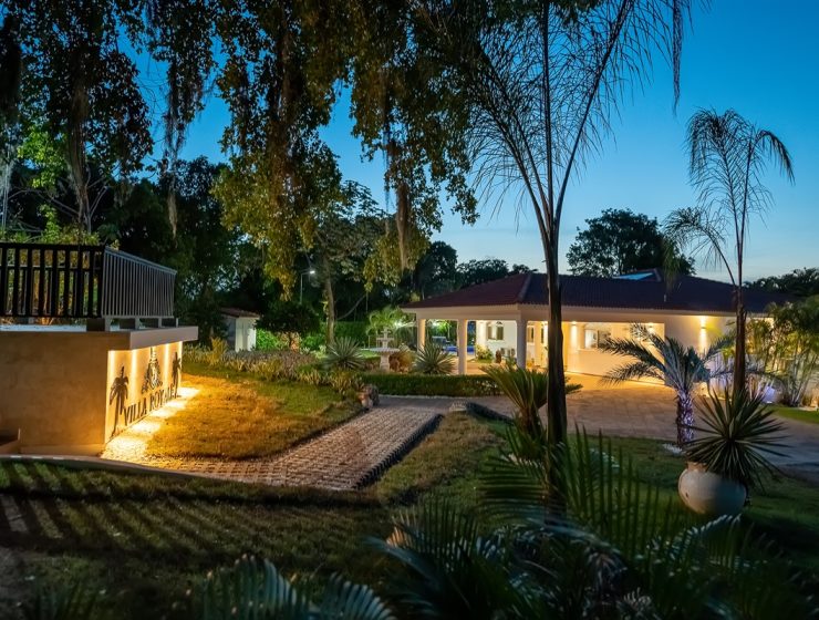 Elegant Getaway with Climate Pool in Sosua (No Service Fee)
