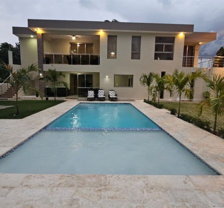 Brand-New Villa Royale II with Private Pool (No Service Fee)